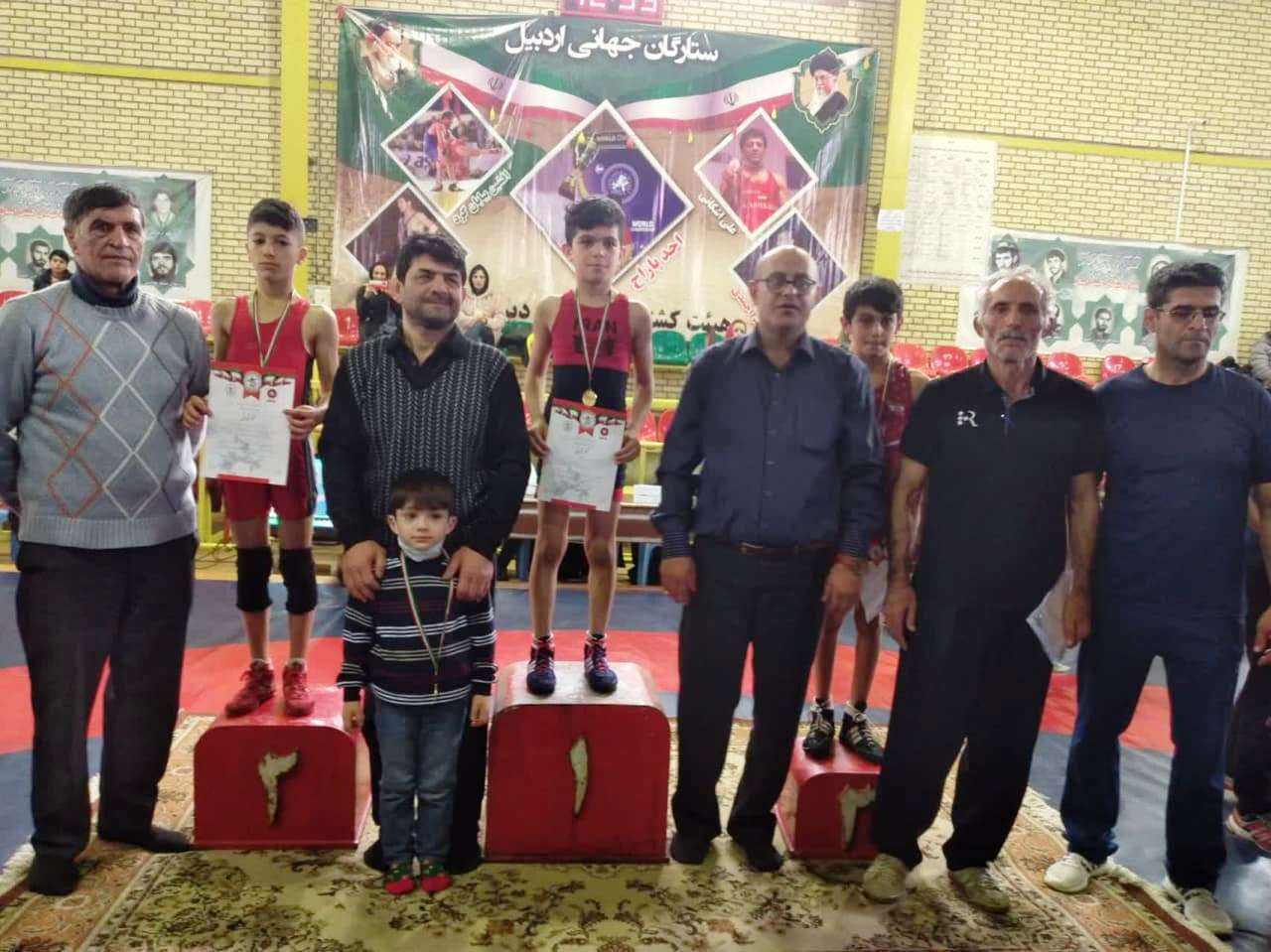 جشنواره کشتی فرنگی پهلوانک‌ها در اردبیل برگزار شد+ عکس